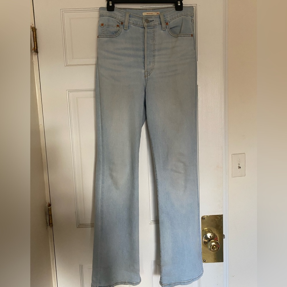 Levi’s Ribcage Bootcut High Rise jeans